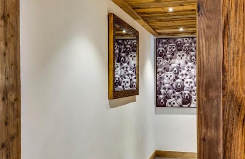 Val-d'Isere Apartment | Spacieux 4 pièces avec cheminée, balcon et parking à Val-d'Isère - FR-1-567-67