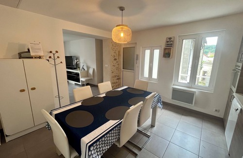 Maisse Apartment | Spacieux Appartement 2 Chambres en Plein Centre Ville de Maisse