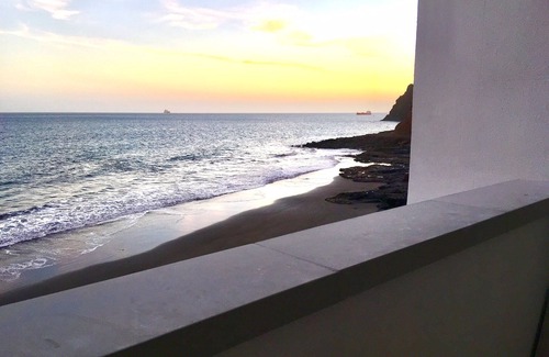 Santa Cruz de Tenerife Apartment | Spacious and newly renovated apartment with exclusive beach in Anaga Park.