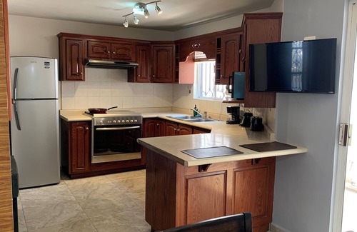Escobedo House | Spacious 4-bedroom house in beautiful Ciudad General Escobedo with WiFi, AC