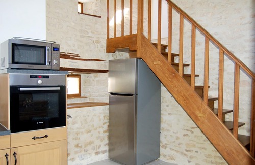 La Foret-de-Tesse Cottage | Spacious 1 Bedroom Cottage/Gîte with shared pool in the Charente