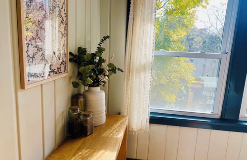 Minnetonka Apartment | Spacious 1-bedroom apartment in Minnetonka. Private Oasis next to regional trail