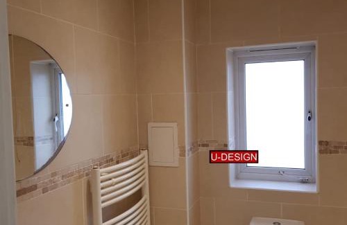 Luton Apartment | Spacious 1 Bedroom - Luton and Dunstable Hospital