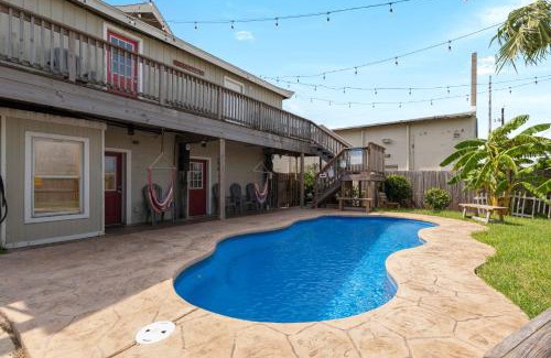 South Padre Island House | Spacious 10 Bed, Steps to Beach, Private Pool, Yard, Grill