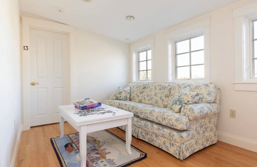 Edgartown House | Spacious 15-bedroom house with WiFi and AC in charming Edgartown