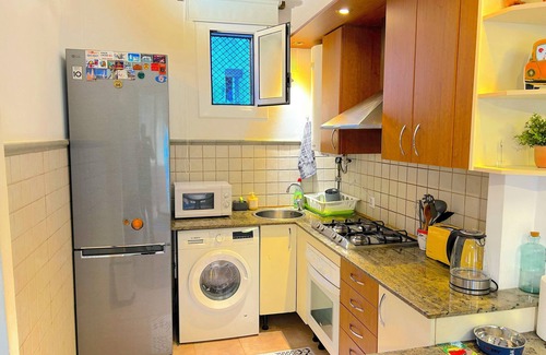 El Raval House | Spacious 1850 Raval 46m Loft. Ideal for Couples and Digital Nomads. Pet-Friendly