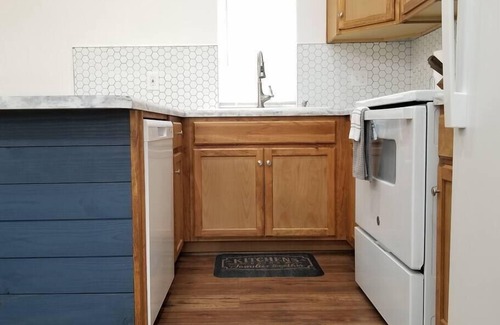 Phenix City House | Spacious 1bd/1bth 14 miles to Ft Benning/Ft Moore
