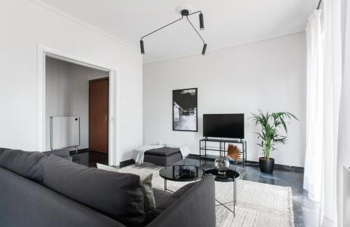 Marousi Apartment | Spacious 1BD Apartment near HELEXPO Marousi by UPSTREET