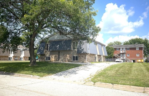 Normal Apartment | Spacious 1bd Apt Close To Rivian, Walk To ISU!