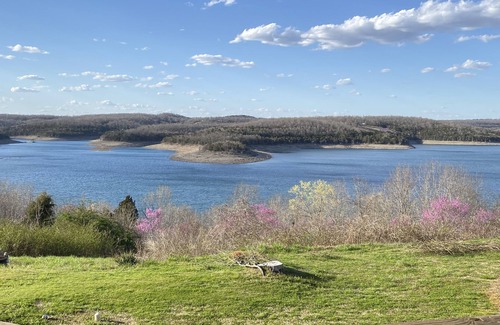 Mountain Home Condo | Spacious 2 bedroom condo with stunning lake view #11