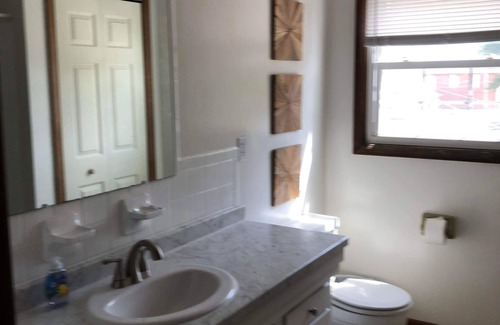 Pittsboro House | Spacious 2-Bedroom Apartment - Close To It All!