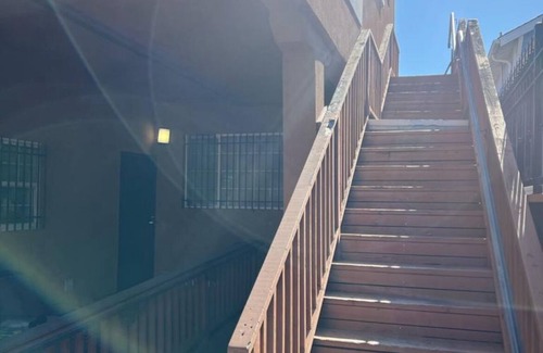 Clawson Apartment | Spacious 2 Bedroom Loft in the Heart of the Bay. Minutes from attractions.
