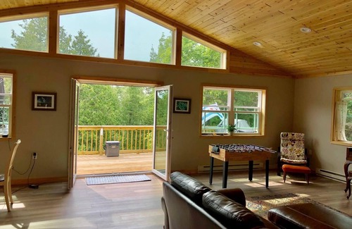 Cedarville House | Spacious 2 br cottage with expansive deck, firepit, hammocks, and more!