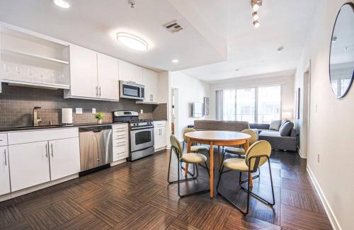 Marina del Rey Apartment | Spacious 2BD 2BA with Huge Balcony, Near Venice Beach & Fun!