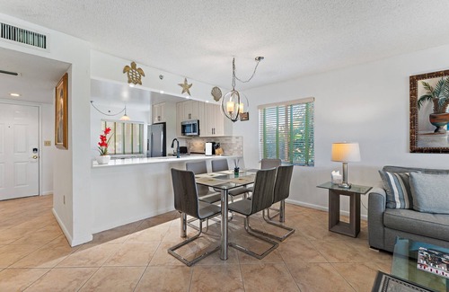 Sea Palms Apartment | Spacious 2BR 2BA apartment close to the beach