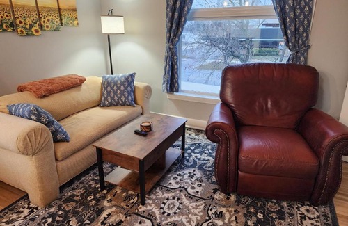 Downtown Apartment | Spacious 2BR Apt Downtown, 2 Blocks from State Capitol