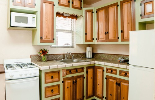 Port Isabel Apartment | Spacious 2BR Historic Retreat - Poolside Unit in Port Isabel near South Padre