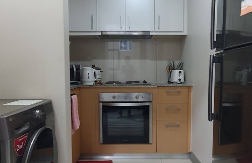 Bonifacio Global City Condo | Spacious 2BR unit in the center of BGC very close to malls, resto and shops