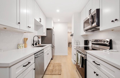 Mount Helix Apartment | Spacious 2BR w/Fast Wi-Fi + Parking in El Cajon