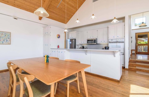 Sea Ranch House | Spacious 3 BD for 6 + Ocean View