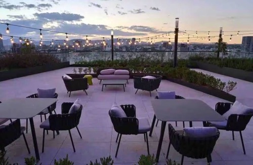 Zona Minerva Apartment | Spacious 3 bedroom apartment located in nice Colonia Americana with sky pool.