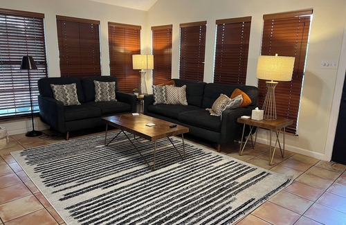 Horseshoe Bay House | Spacious 3 Bed 3 Bath Townhouse in Horseshoe Bay