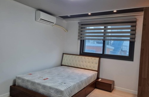 Pyeongtaek Apartment | Spacious 3-bedroom apartment in nice Pyeongtaek-si with WiFi, AC