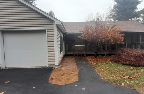 Center Harbor House | Spacious 3 Bedroom house in Meredith,near lake,dogs allowed