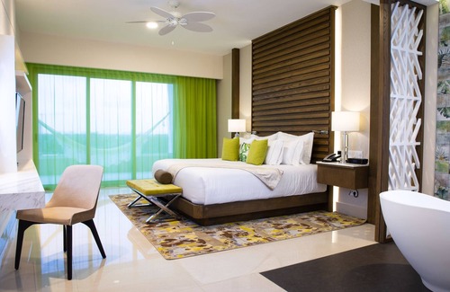 Playa Mujeres Resort | Spacious 3-bedroom, 3.5-bath residence in Garza Blanca Resort & Spa Cancun