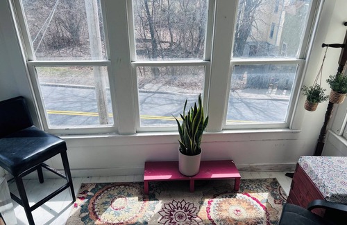 Catskill Apartment | Spacious 3-bedroom apartment in Catskill village - walkable to area attractions