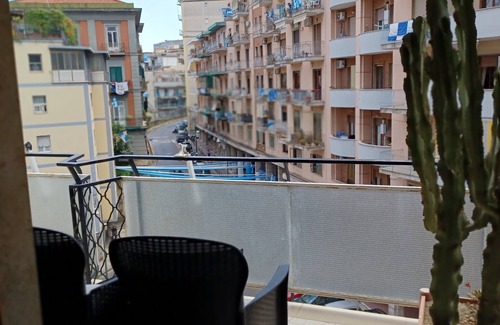 Materdei Apartment | Spacious 3-bedroom apartment with AC, WiFi in beautiful Napoli