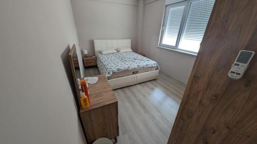 Muratpasa Apartment | Spacious 3 bedroom apartment - Quick drive to Beach, Airport & Center