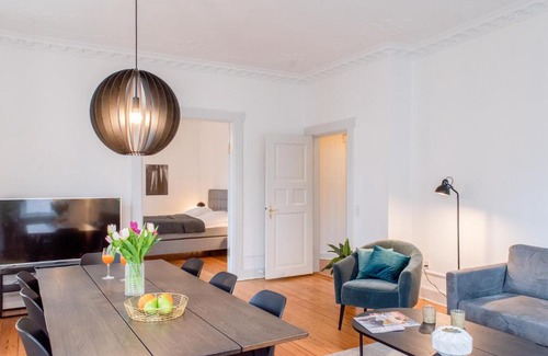 Midtbyen Apartment | Spacious 3-bedroom apartment in the heart of Århus