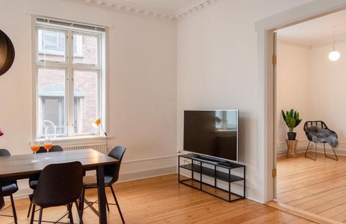Midtbyen Apartment | Spacious 3-bedroom apartment in the heart of Århus