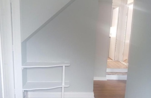Ennis House | Spacious 3 bedroom house