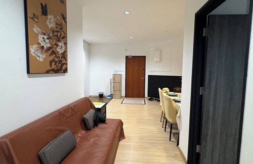 Tanjung Bungah Apartment | Spacious 3-bedroom apartment with AC, in charming George Town Penang Malaysia