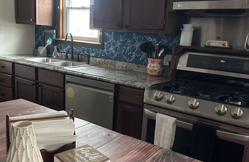 Greencastle House | Spacious 3-bedroom house, quiet neighborhood. close to college campus and town