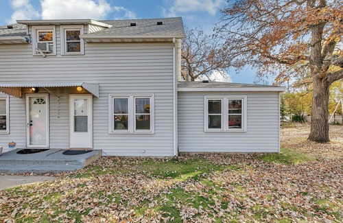 St. Cloud Apartment | Spacious 3-bedroom with WiFi and AC in fabulous St. Cloud