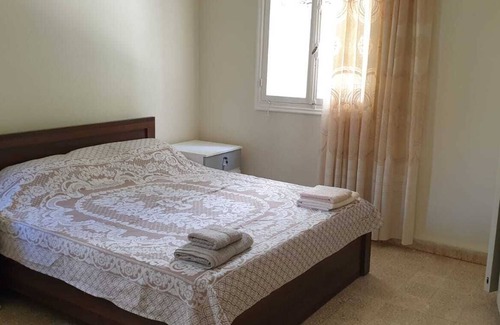 Duhur ash Shuwayr Apartment | Spacious 3 BR apartment with wide windows and fireplace in the heart of Brumana