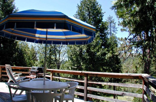Long Barn Cabin | Spacious 3-Level, 2 BR Plus Loft Mountain Home