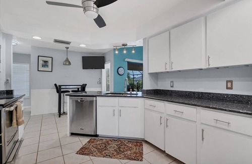 Deep Creek House | 🥇 Spacious 3bd houseClose to Port Charlotte Shopping and Dining (CH1122)