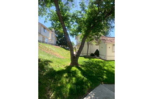 West University Condo | Spacious 3bed-3ba Condo with attached garage, located in Northwest Reno!