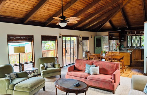 Haiku House | Spacious 3br/1ba home, A/C & WiFi