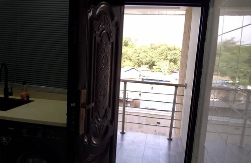 Adentan Apartment | Spacious 3BR Apartment in Adentan With City Views
