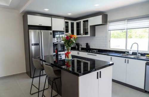 Cole Bay Apartment | Spacious 3BR Home with Own Private Cozy Pool
