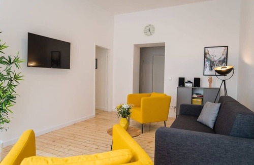 Friedrichshain Apartment | Spacious 3BR in Friedrichshain - Self Check-in