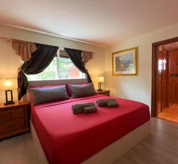 Fort Lauderdale House | Spacious 3BR Oasis with Private Pool