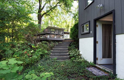 Teall Beach House | Spacious 4 bdrm home, Close to Lake, Wine, Downtown, Kid Friendly, Self Checkin
