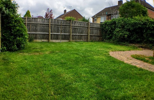 Oldland Common House | Spacious 4 bed home from home near Warwick Uni, Coventry, NEC