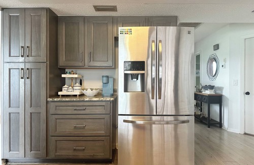 Port Charlotte - Charlotte Harbor House | Spacious 4-bedroom house with heated pool, family & pets welcomed!